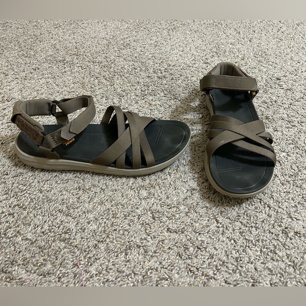 Teva Women's Sanborn Sandal Walnut Brown Size 11 Outdoor Strappy Velcro Hiking